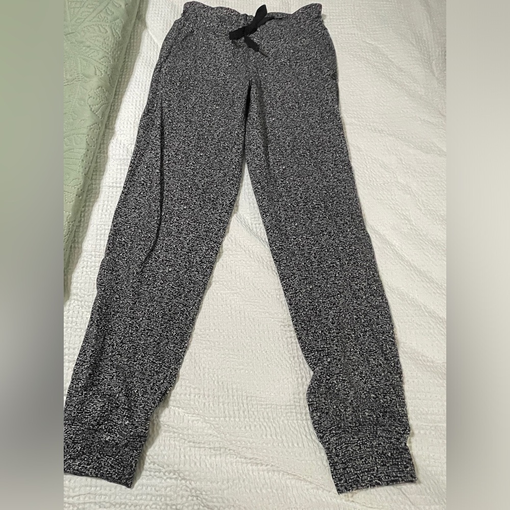 Lululemon  joggers